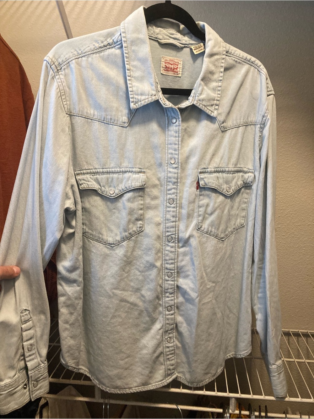 Levi's -Light Blue Denim- Western Barstow Pearl Snap Men's Long Sleeve (fits L)
